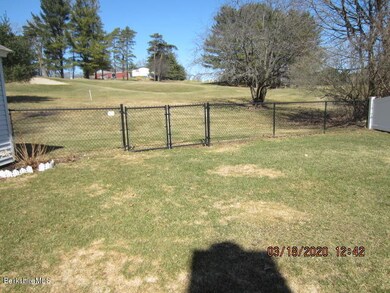 270 Allengate Ave, Pittsfield, MA 01201 - photo 5