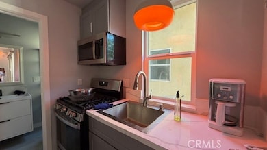 2413 La Crescenta Ave unit B, Alhambra, CA 91803 - photo 4