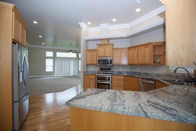 2767 Florer Dr, Grants Pass, OR 97527 - photo 2