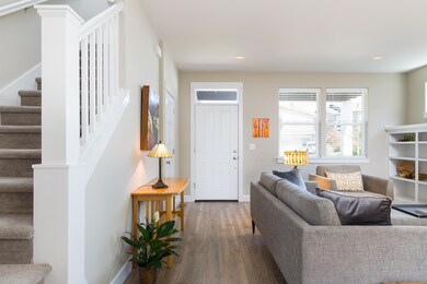 659 NE Vail Ln, Bend, OR 97701 - photo 4