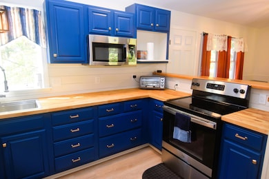 423 E River Rd, Skowhegan, ME 04976 - photo 6