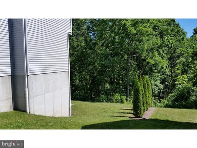 419 E 3rd St, Bernville, PA 19506 - photo 4