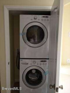 176 East Court Laundry