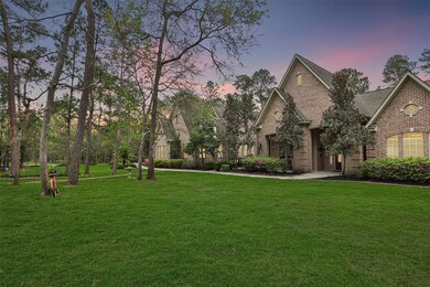 Welcome home to 37622 Meadowwood Green. Beautifully manicured yard!