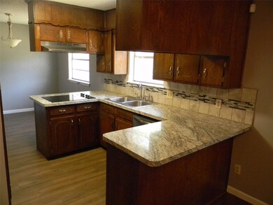 6605 Vega Dr, Fort Worth, TX 76133 - photo 5