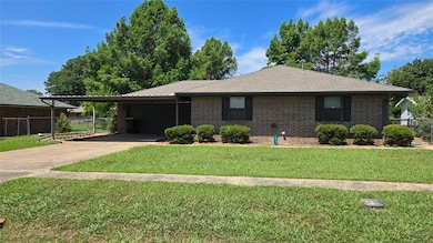 503 S Clifford Ct, Wayne, OK 73095 - photo 2