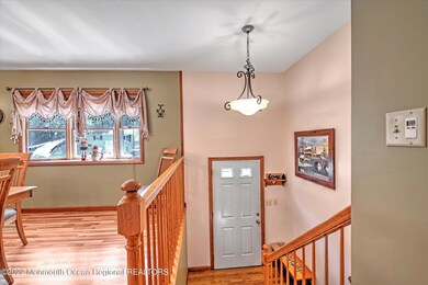05-FOYER