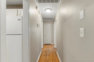 1429 E 49th St, Tulsa, OK 74105 - photo 5