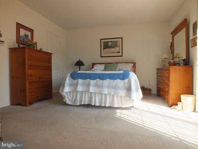 457 E Red Lion Dr, Bear, DE 19701 - photo 5