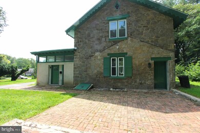 5925 Devon Place unit 31, Philadelphia, PA 19138 - photo 2