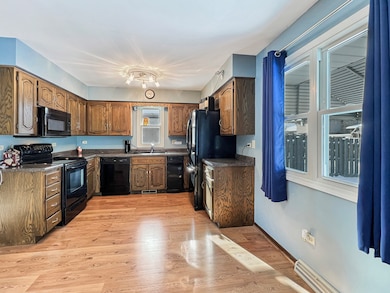 unlisted-address, Lansing, IL 60438 - photo 7