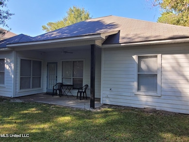 6265 W Itawamba St, Bay Saint Louis, MS 39520 - photo 3