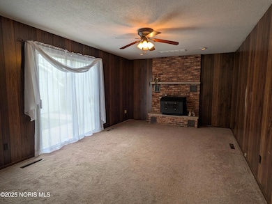 832 E Graceway Dr, Napoleon, OH 43545 - photo 7