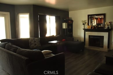 4311 Glenroy Ct, Riverside, CA 92509 - photo 5