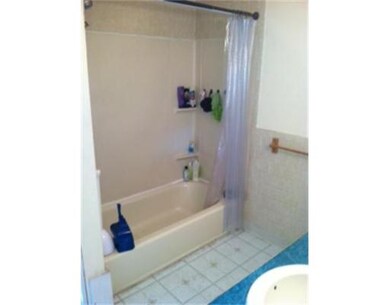 62 Fruit Street Extension unit EXTENSIO, Milford, MA 01757 - photo 6