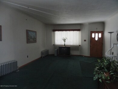1416 Schlager St, Scranton, PA 18504 - photo 3