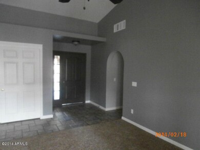 entry 2 P2180473
