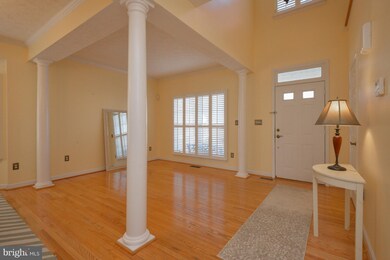 8805 Sumner Grove Dr, Laurel, MD 20708 - photo 3