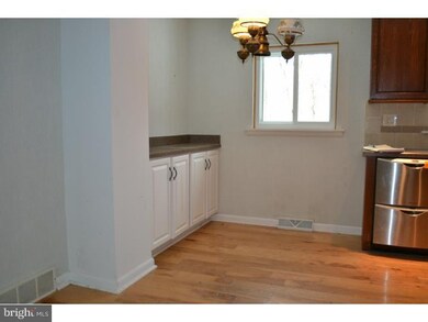 4082 E Campbell Rd, Pennsburg, PA 18073 - photo 5