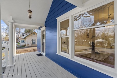 12-Front porch