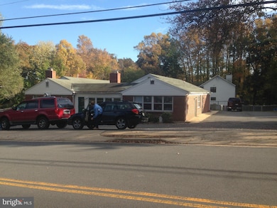 1101 Park St SE, Vienna, VA 22180 - photo 2