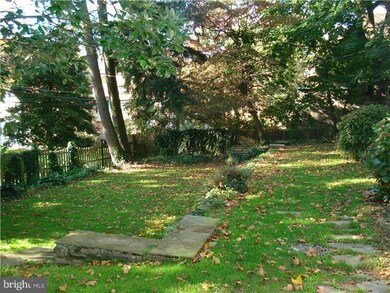 402 Wynmere Rd unit 131, Wynnewood, PA 19096 - photo 4