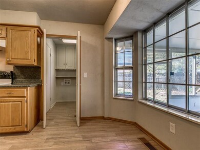 4729 NW 60th St, Oklahoma City, OK 73122 - photo 3