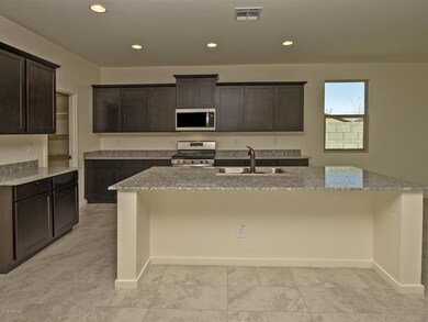 013_Gourmet Kitchen