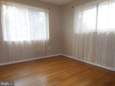 12917 Holdridge Rd, Silver Spring, MD 20906 - photo 7