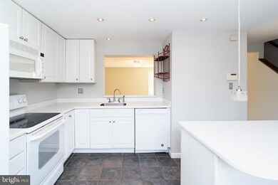 6721 Quiet Hours, Columbia, MD 21045 - photo 4