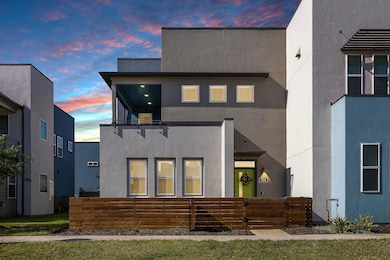 View of front of property featuring a fenced fron