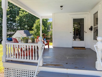 62 Whipple Ave, Laconia, NH 03246 - photo 6