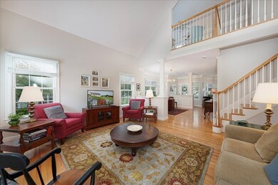 17 Admirals Ln unit 8, Southborough, MA 01772 - photo 2