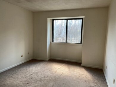 176 Maple Ave unit 5-36, Rutland, MA 01543 - photo 4