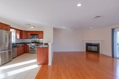 10 Ricciuti Dr unit 1, Quincy, MA 02169 - photo 6
