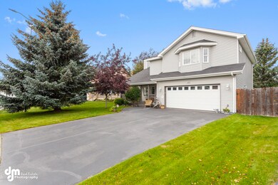 19-Front Exterior_1489