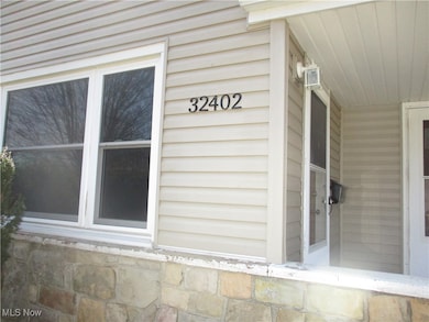 32402 Bainbridge Rd, Solon, OH 44139 - photo 2