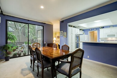 133 Litchfield Ln, Houston, TX 77024 - photo 4