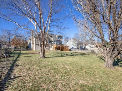 5109 Noreston St, Shawnee, KS 66226 - photo 6