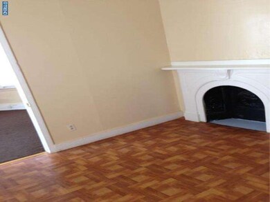 1735 W Oxford St, Philadelphia, PA 19121 - photo 5