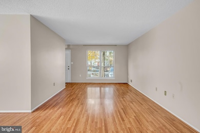 93 Gregory La Ln, Franklin Park, NJ 08823 - photo 6