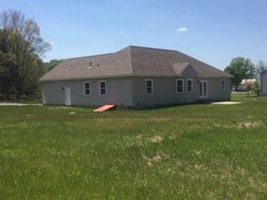 10 Gunn Rd, Montague, MA 01351 - photo 5