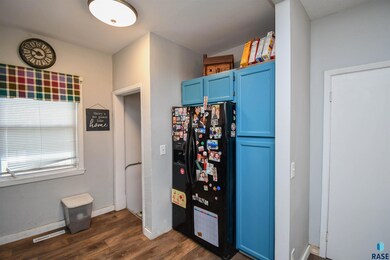 3801 S Hawthorne Ave, Sioux Falls, SD 57105 - photo 5