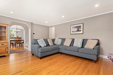 25 Wakefield St, Reading, MA 01867 - photo 6