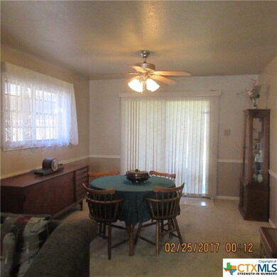 9572 Peacock Dr, Troy, TX 76579 - photo 7