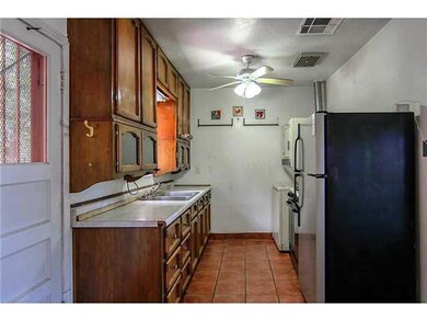 7708 Franklin Dr, El Paso, TX 79915 - photo 5