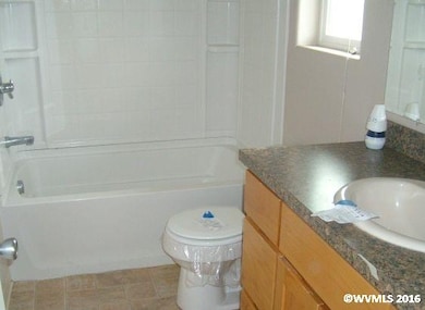 242 SW Railroad St, Sheridan, OR 97378 - photo 4