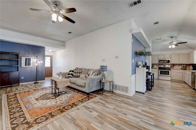 911 Northern Dancer Dr, Copperas Cove, TX 76522 - photo 5