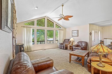 Living Room (2)
