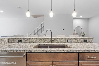 11-web-or-mls-21-stacey-wy